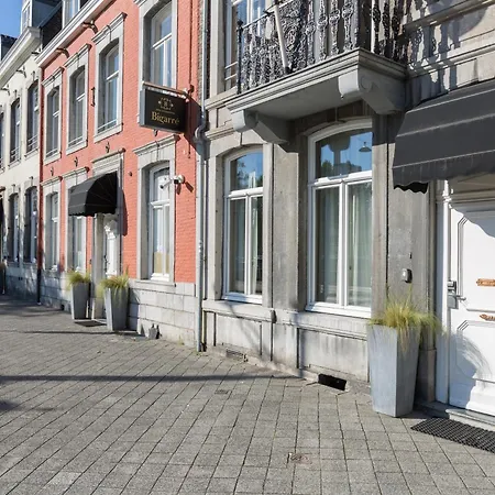 Bigarré Centrum Hotel 4*